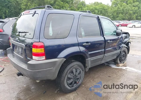 2004 Ford Escape Xls z USA, uszkodzony, nr VIN 1FMYU92104DA07171